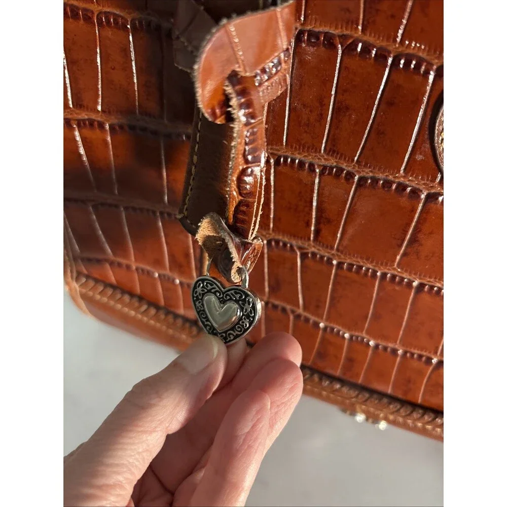 Vintage Y2K Brown Croc Embossed Shoulder Bag Western Heart Charms Top Handle